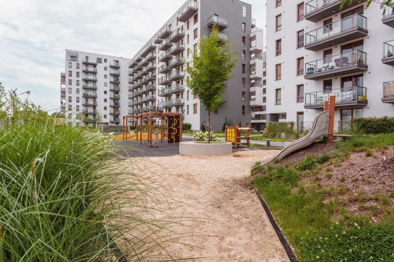Chill Apartments Wola Center Varsóvia Exterior foto